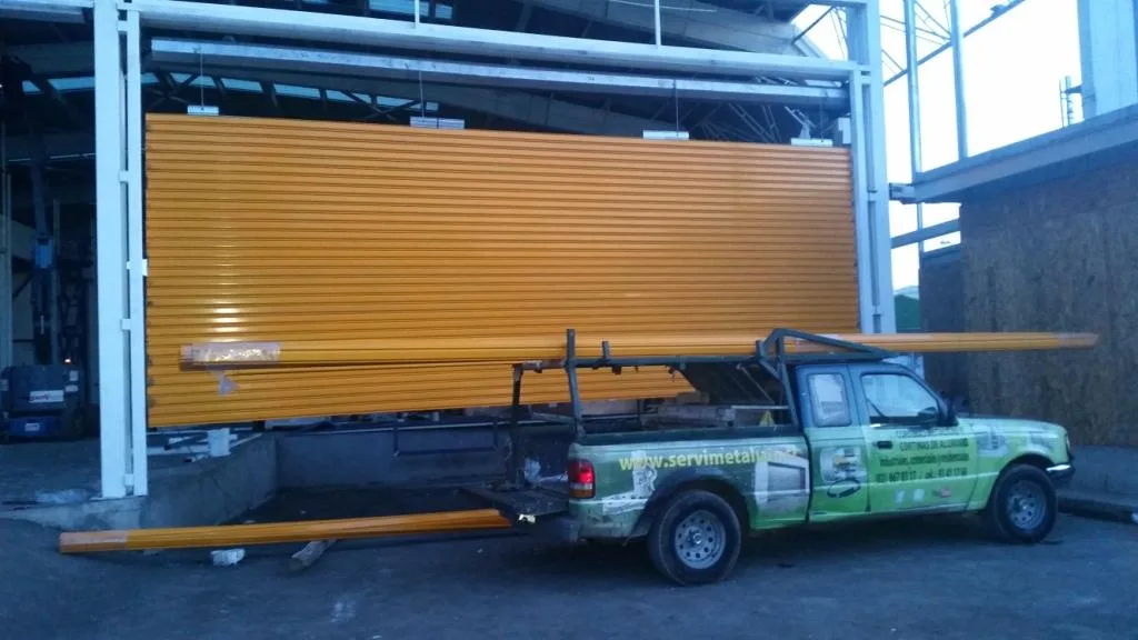 Cortinas Metálicas Motorizadas en Santiago